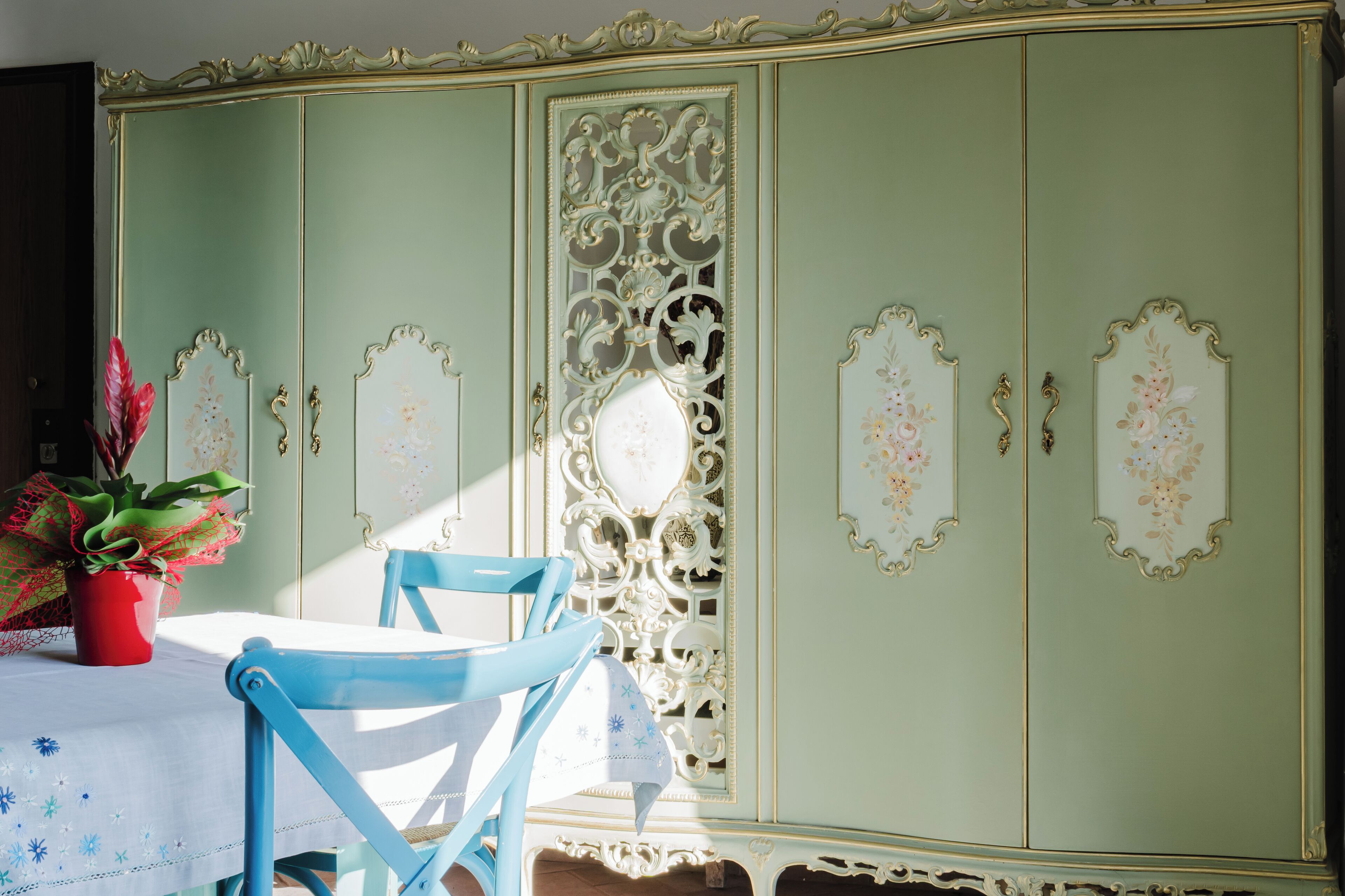 Deluxe-Apartment, Strandblick | Zimmersafe, individuell dekoriert, individuell eingerichtet