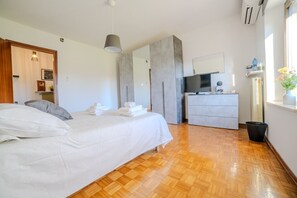 3 habitaciones, wifi y ropa de cama 