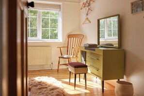 Cottage | Interior - The White House, Riverside Retreat (Norwich)