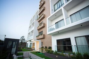 Exterior - Meraki Homes at Belrose Place (Accra)