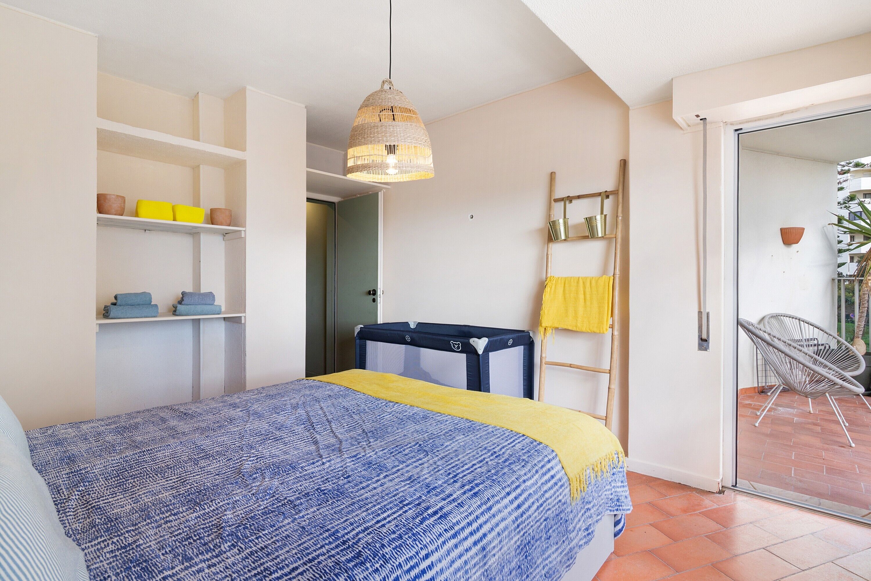 1 chambre, fer et planche à repasser, Wi-Fi, draps fournis