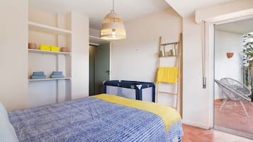 1 chambre, fer et planche à repasser, Wi-Fi, draps fournis