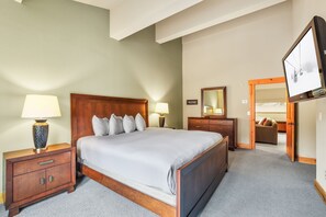 Silitysrauta/-lauta, Wi-Fi, vuodevaatteet