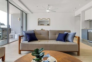 TV - Marina Vista—Waterfront Stay near Dining & Markets (Cairns)