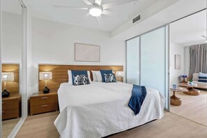 1 slaapkamer, een strijkplank/strijkijzer, wifi, beddengoed