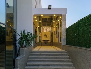 Exterior - Sahara Pyramids View Hotel (Giza)