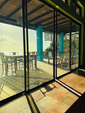 Dining - Private ocean view villa. Infinity pool. Air Conditioned bedrooms. Large deck. (Choiseul)