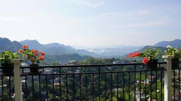 Khuôn viên nơi lưu trú