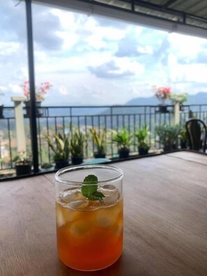 Food and drink - Hotel Jay Jay (Aizawl)