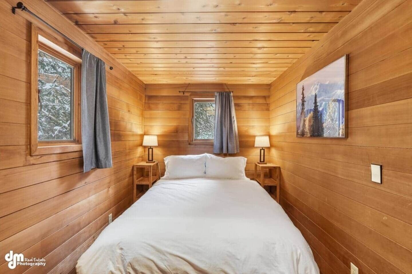 Classic Ski Cabin Walk To Skiing And Restaurants - Alyeska, AK