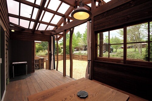 19 Dog Run Cottage Woof / Agatsuma County Gunma