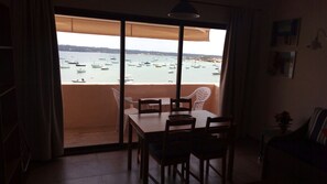 Dining - Nice apartment with wonderful sea views (Formentera)