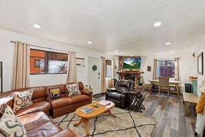 TV, fireplace - Slopeside Cabin C - Hot Tub | Slope View | Parking (Big Bear Lake)