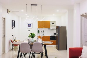 Private kitchen - Wink Hill 1 Patong Beach 4beds4baths (Tambon Patong)