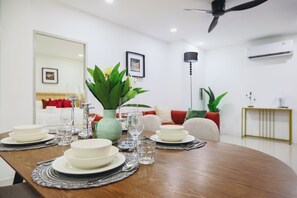 Dining - Wink Hill 1 Patong Beach 4beds4baths (Tambon Patong)