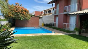 Pool - House w/ Pool 200 m From the Beach Pro0003 (Camaçari)