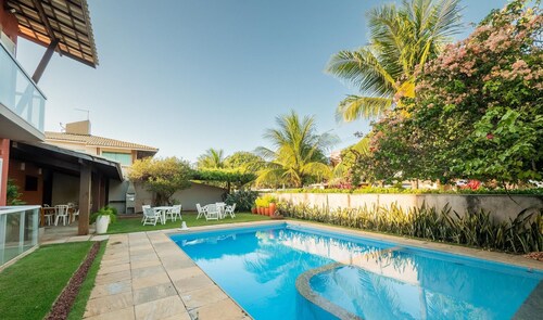 House w/ Pool 200 m From the Beach Pro0003