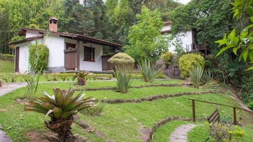 Premium Chalet, River View | Free WiFi, wheelchair access