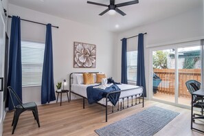 Casa (5 Bedrooms) | 5 habitaciones y espacio para trabajar con laptop 