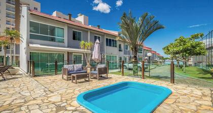 Condo. w/ Complete Leisure Facilities on the Beachfront in Itajuba - Cfis