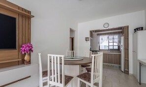 Basic Διαμέρισμα | Γεύματα