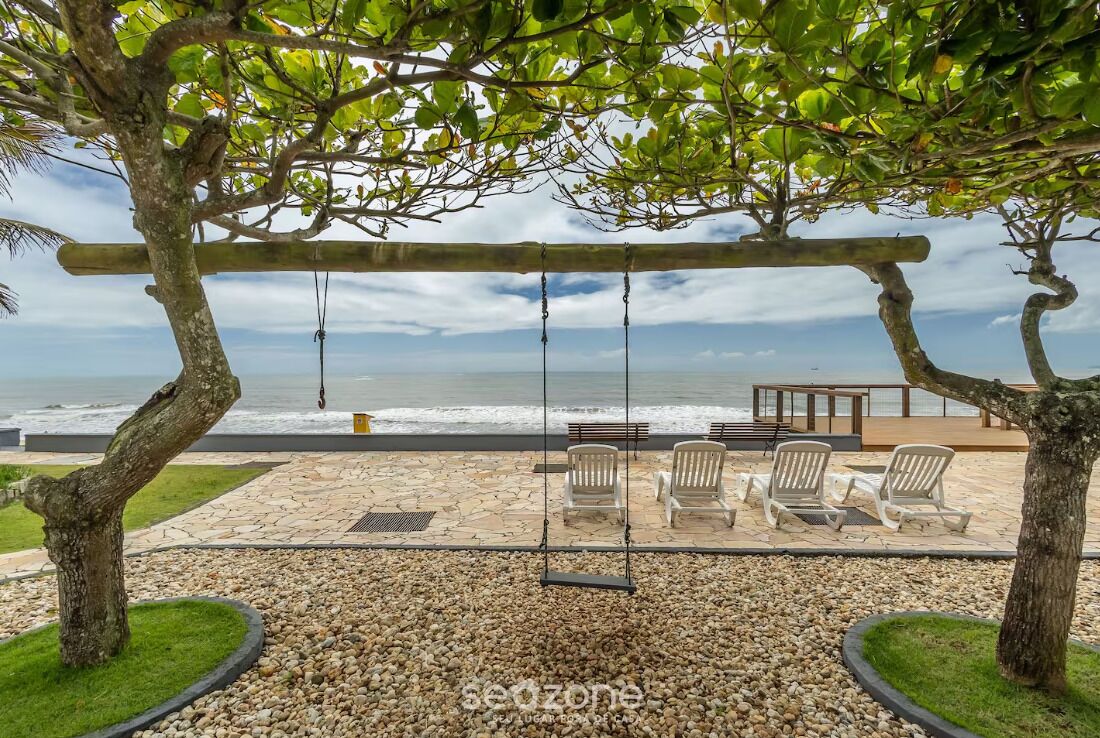 Basic Apartment | Terrace/patio