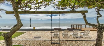 Condo. w/ Complete Leisure Facilities on the Beachfront in Itajuba - Cfis