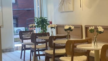 Essbereich im Zimmer