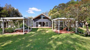 Outdoor dining - The Paddock in Berry (Berry)