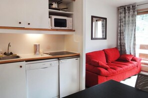 Interior - 10m from ski slopes, 5th floor, ski locker, 35m², Méribel-Mottaret (Méribel - Les Allues)