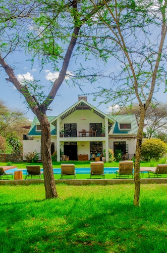 Amani Farmhouse