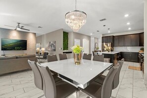 Unclassified image, 5 of 65, button - 6 Bedrooms/ 5 Bathrooms/ Storey Lake (2771BD) (Kissimmee)