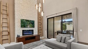 Unclassified image, 5 of 64, button - 4 Bedrooms/ 5 Baths/ Magic Village Views (7483BD) (Kissimmee)