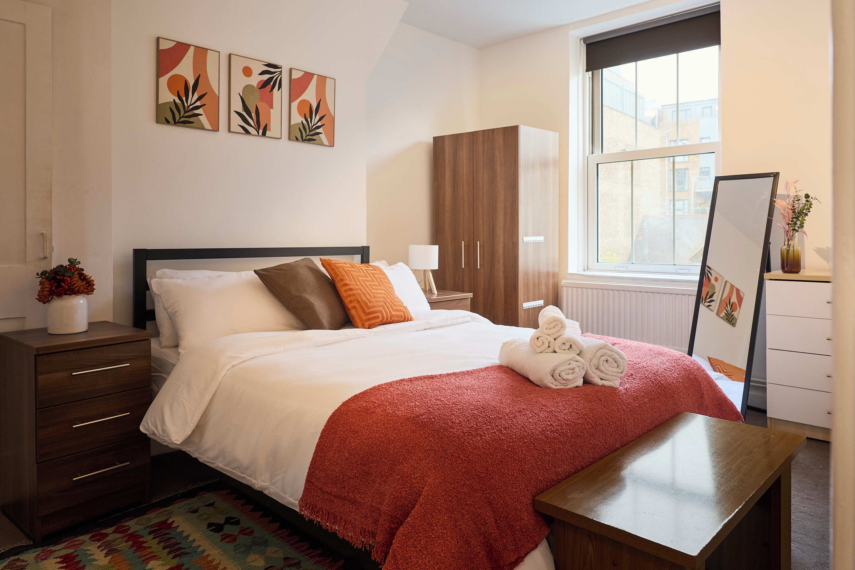 Bügeleisen/Bügelbrett, WLAN, Bettwäsche