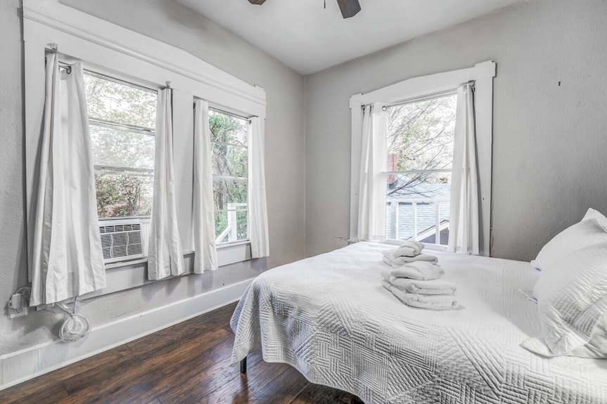 Cornerlight Haven | 6 Min To Overton Square - Memphis, TN