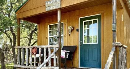The Outpost Cabin- Texas Hill Country Western-themed cabin for 4 in the woods near Kerrville & Fredericksburg