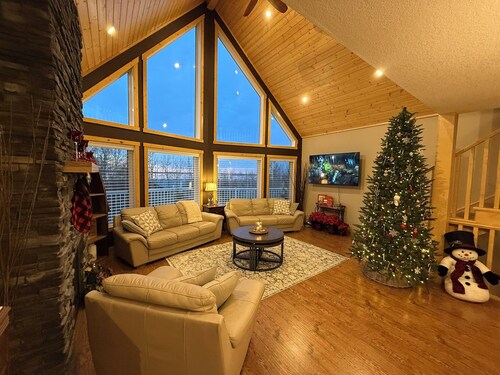 Cabin in the Woods - Buffalo Lake, Alberta