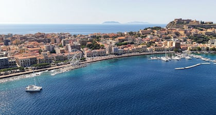 Piccolina - Studio Apartment in the Center of Milazzo -