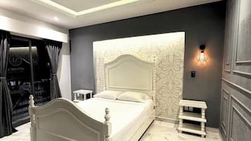 Escritorio y wifi gratis