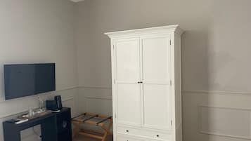 In-room safe, individually decorated, individually furnished