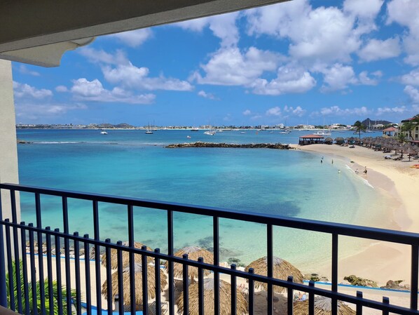 Deluxe Studio Suite, Non Smoking | Terrace/patio - FLAMINGO BEACH  (Simpson Bay)