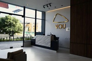 Reception - U-GO Edificio Vou (Bogotá)