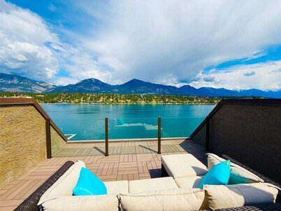The Crest | Private Beach Access | Rooftop Patio