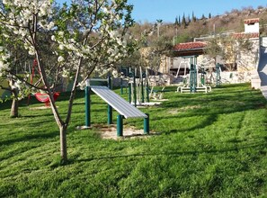 Children’s area - Villa Popovića Dvori - Six Bedroom Villa with Pool (Šestanovac)