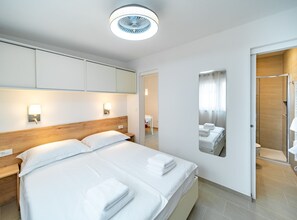 Internet, bed sheets - Apartments Arti Homes Rab Banjol - Two Bedroom Apartment With Terrace (Arti 3) (Banjol)