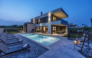 Pool - Cozy home in Premantura (Premantura)