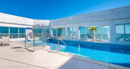 Studio in Building w/ Pool and Gym Mpz0902