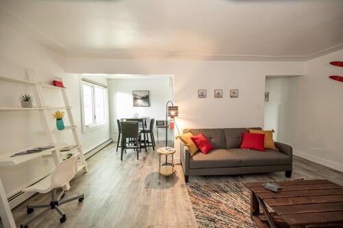 The Cozy Moose Manor