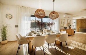 Dining - Luxurious home in Nova Vas (Nova Vas)