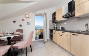 Dining - Cozy apartment in Silo with WiFi (Silo)